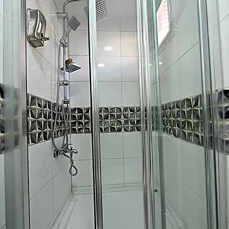 Hotel Safir Gold 4*