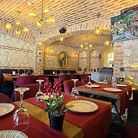 Hotel Safir Gold