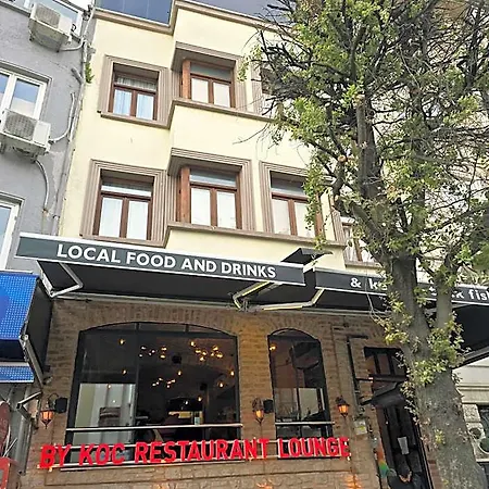 Hotel Safir Gold 4*