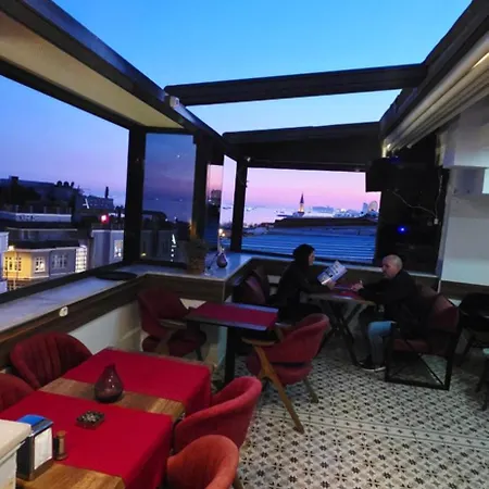 Safir Gold Hotel 4*